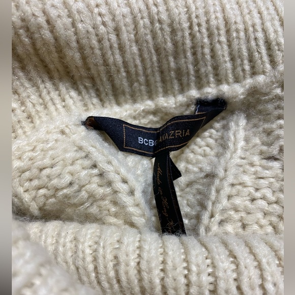 BCBGMAXAZRIA cable knit wool blend sweater - Picture 5 of 6